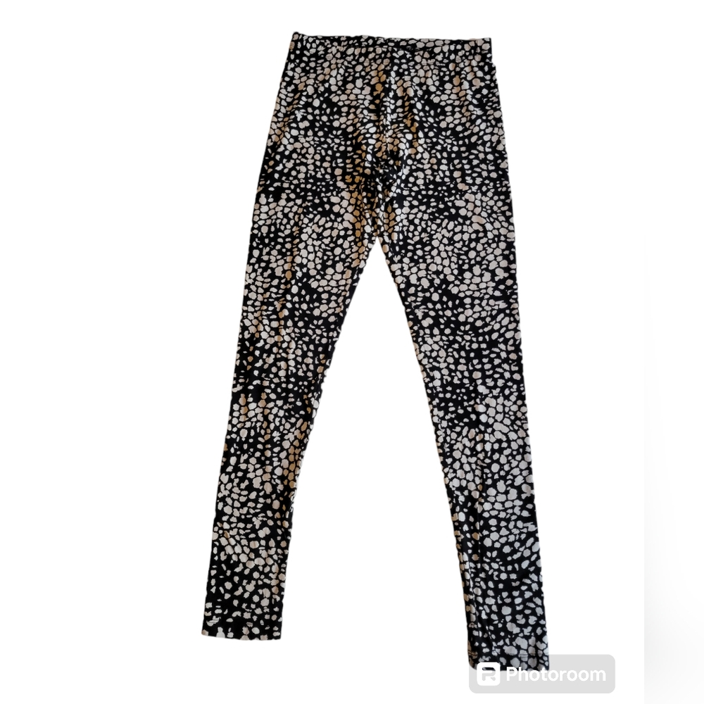 size small h&m black and white leggings